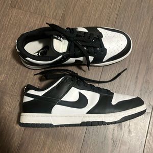 Nike Dunks Low Panda